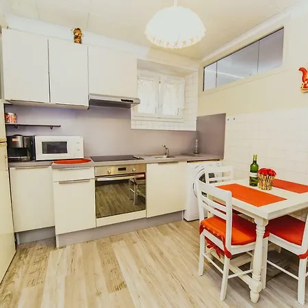 Cosy Loft A 5min De La Croisette شقة